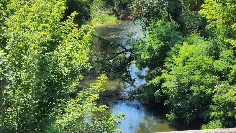 Magurele, Piscina Magurele, doar 1 km primarie, parc